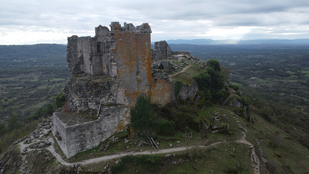 Qué ver en San Martín de Trevejo y alrededores. Guía&nbsp;completa