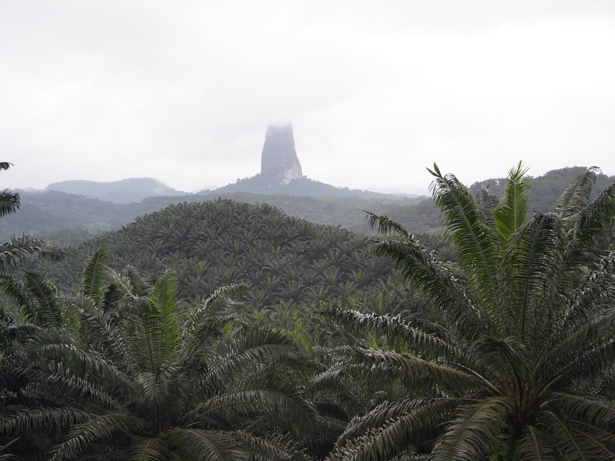 Qué ver en el este de Santo Tomé y Príncipe. Itinerario y&nbsp;mapa